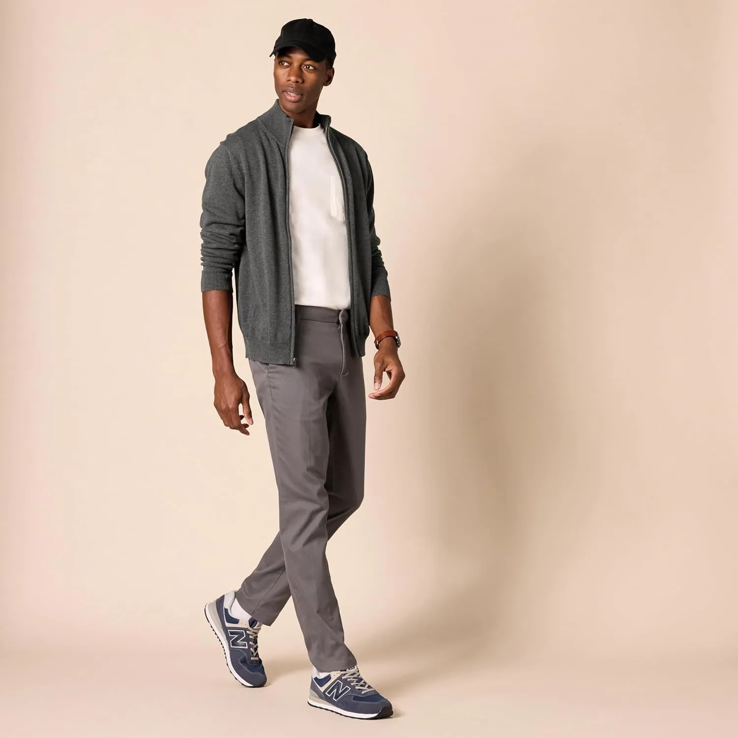 Amazon Essentials Men's Slim-Fit Wrinkle-Resistant Flat-Front Stretch Chino Pant