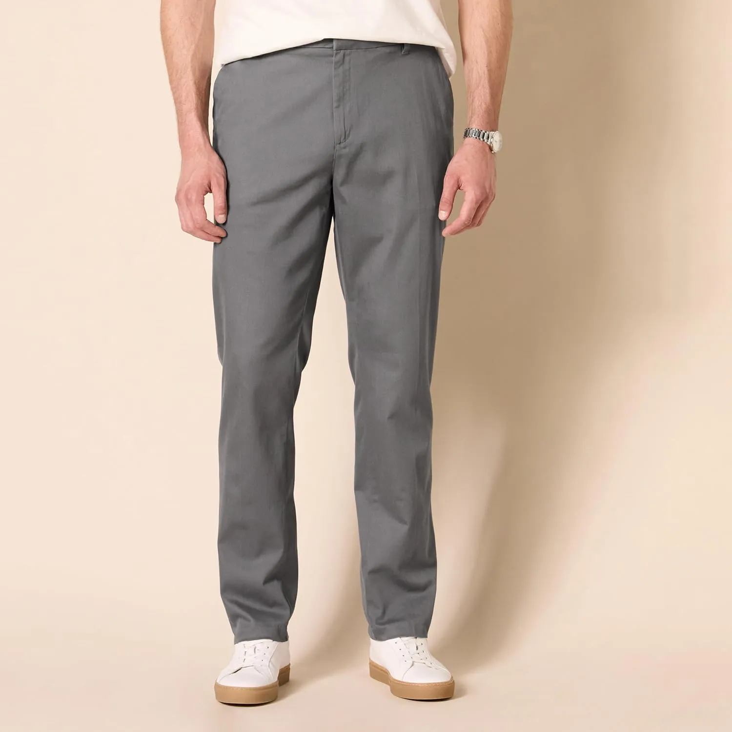 Amazon Essentials Men's Slim-Fit Wrinkle-Resistant Flat-Front Stretch Chino Pant