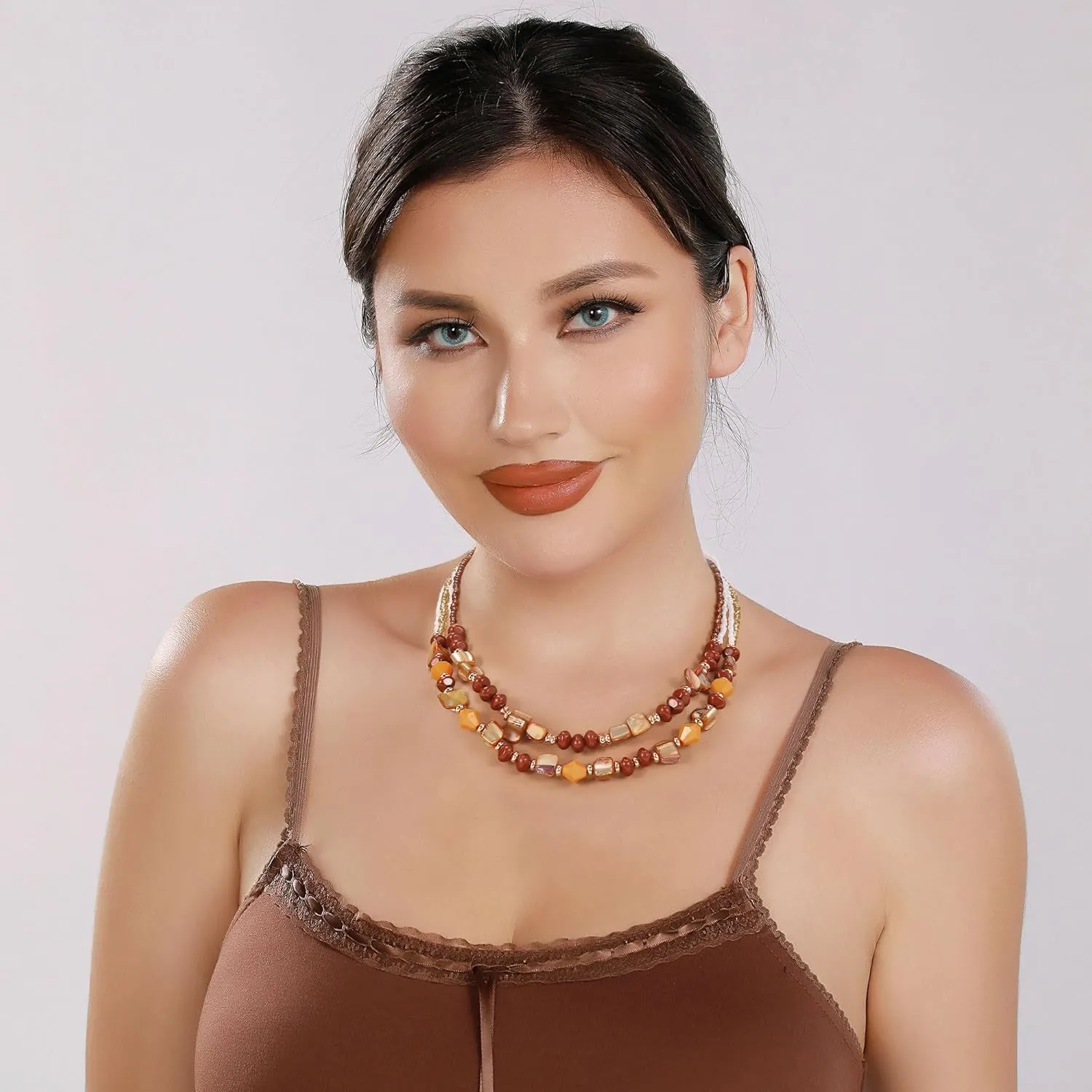 Coiris Layered Shell Beaded Necklaces for Women Handmade Boho Colored Bead Choker Necklace Holiday Style Costume Jewelry for Women
