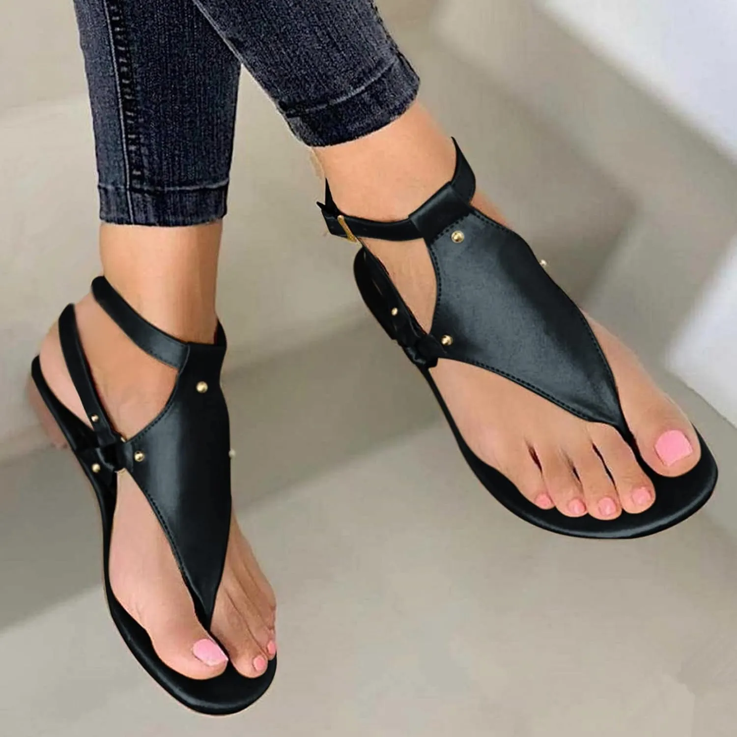 Eduavar Sandals Women Dressy Summer Flat, Beach Sandals for Women Summer Open Toe Flip Flops Thong Sandals with Buckle Strap