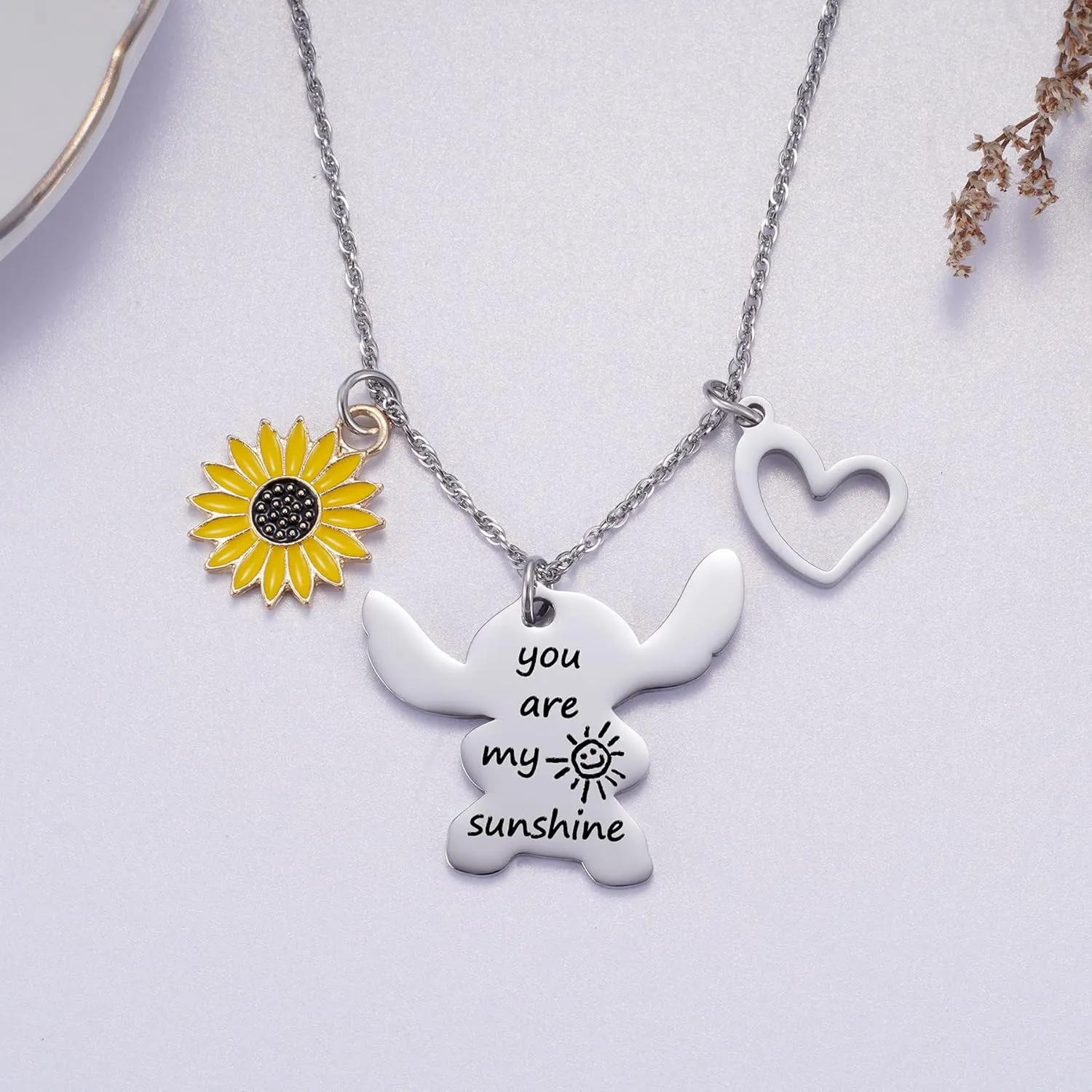 Ralukiia Ohana Means Family Necklace Stitch Keychain Jewellery Gifts for Women Men