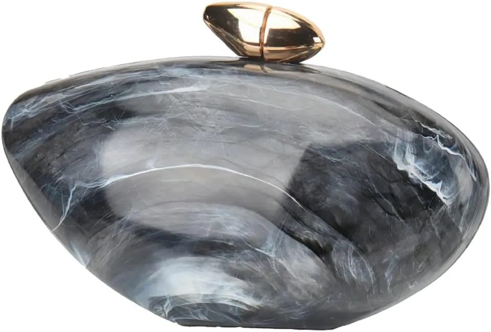 Simple Clutch Bags for Women Premium Acrylic Evening Bag Shell Shape Metallic Purse for Dinner Trendy Evening Purse