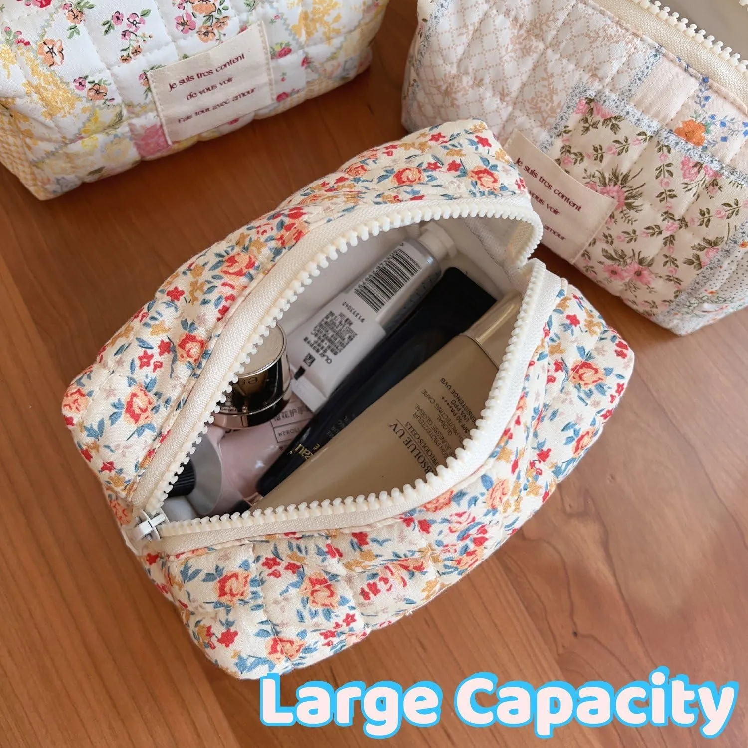 Small Quilted Cotton Makeup bag, Cute Floral Cosmetic bag, Cotton Aesthetic Makeup Pouch, Large Capacity Travel Toiletry Bag for Women and Girls (Z01#Blue Flower)