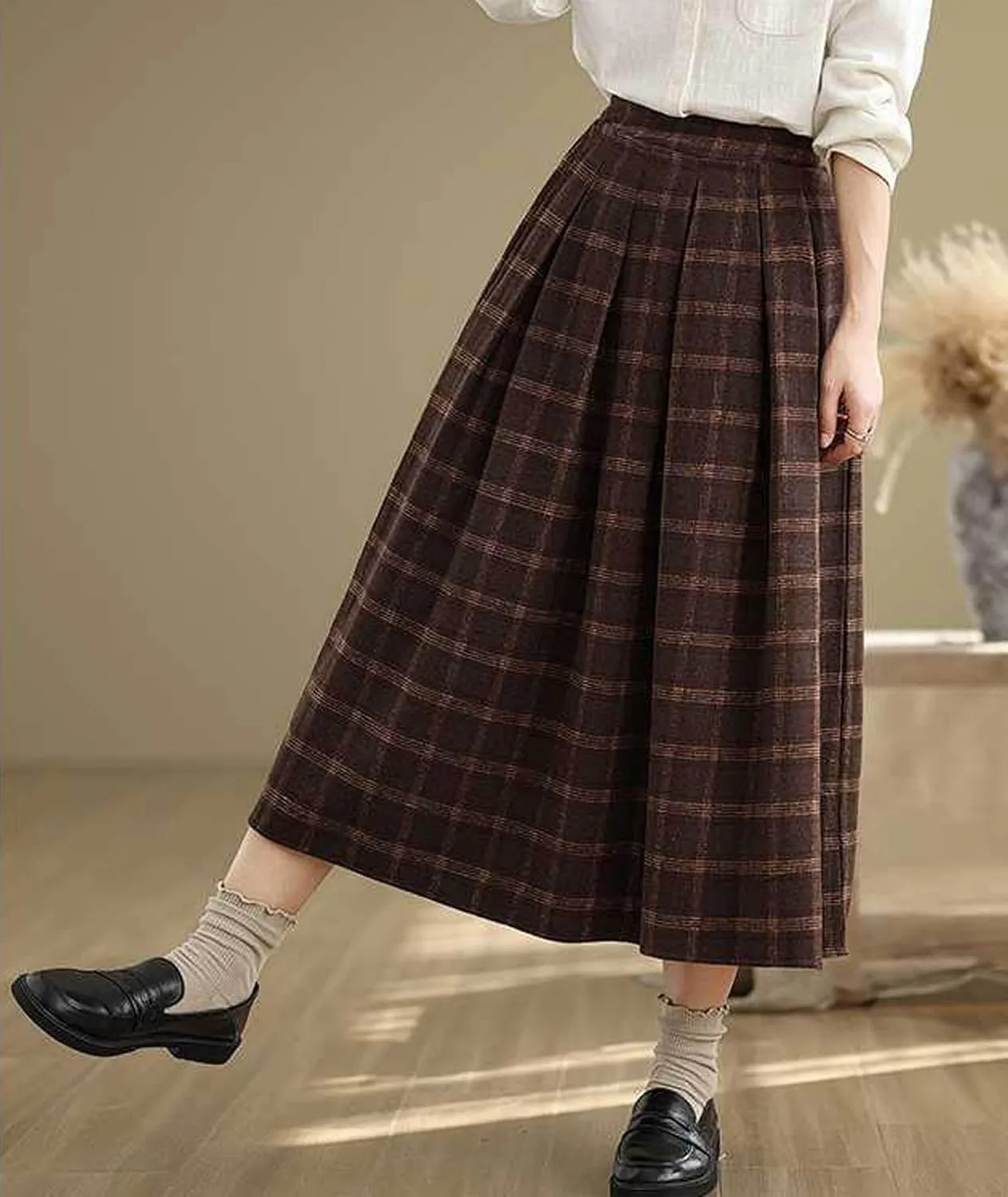 SOMTHRON Women's Retro Plaid Midi Skirt Elastic High Waist A-Line Pleated Flare Checkered Long Skirt