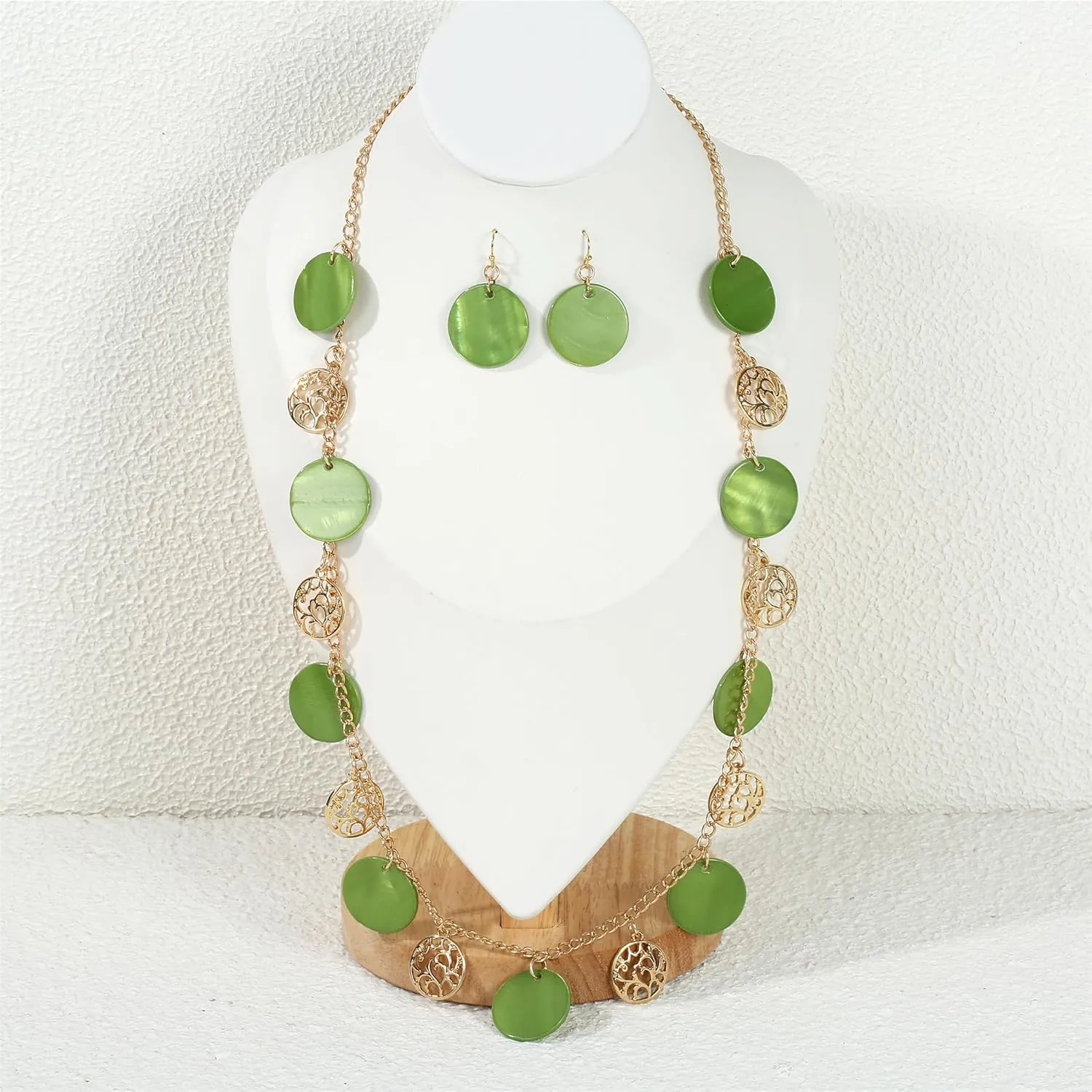 Statement Shell Disc Beaded Necklace Big Chunky 18?? Necklace and Earrings Set for Women Holiday