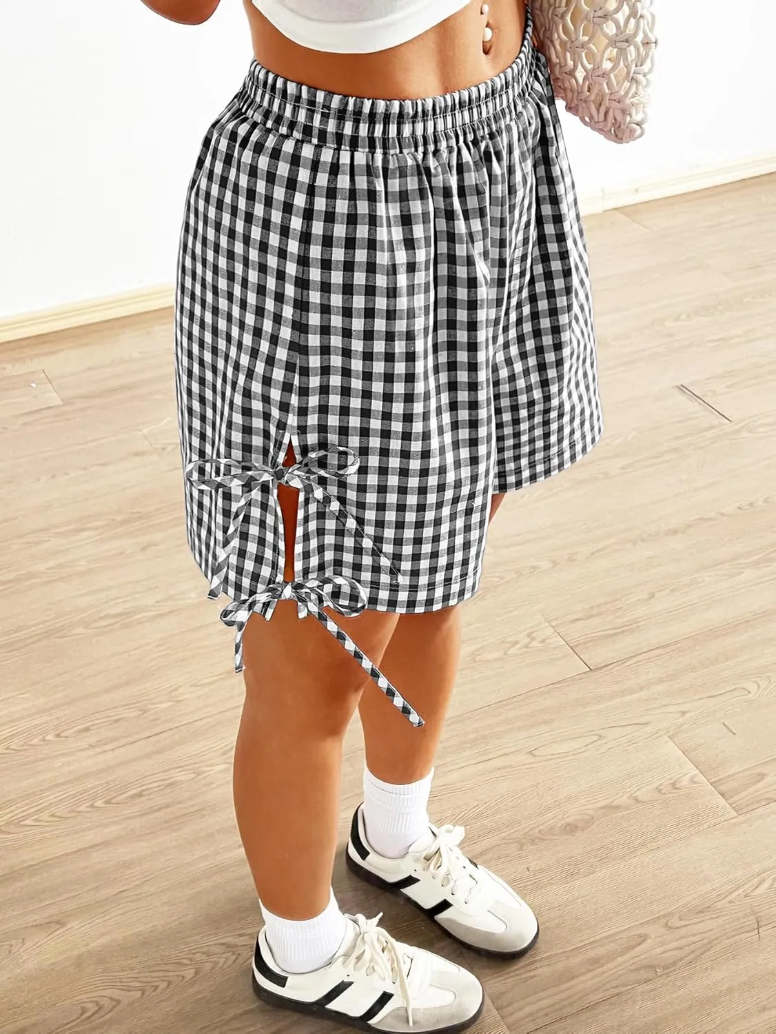 Verdusa Women's Gingham Plaid Print Bow Tie Split Elastic Waist Shorts