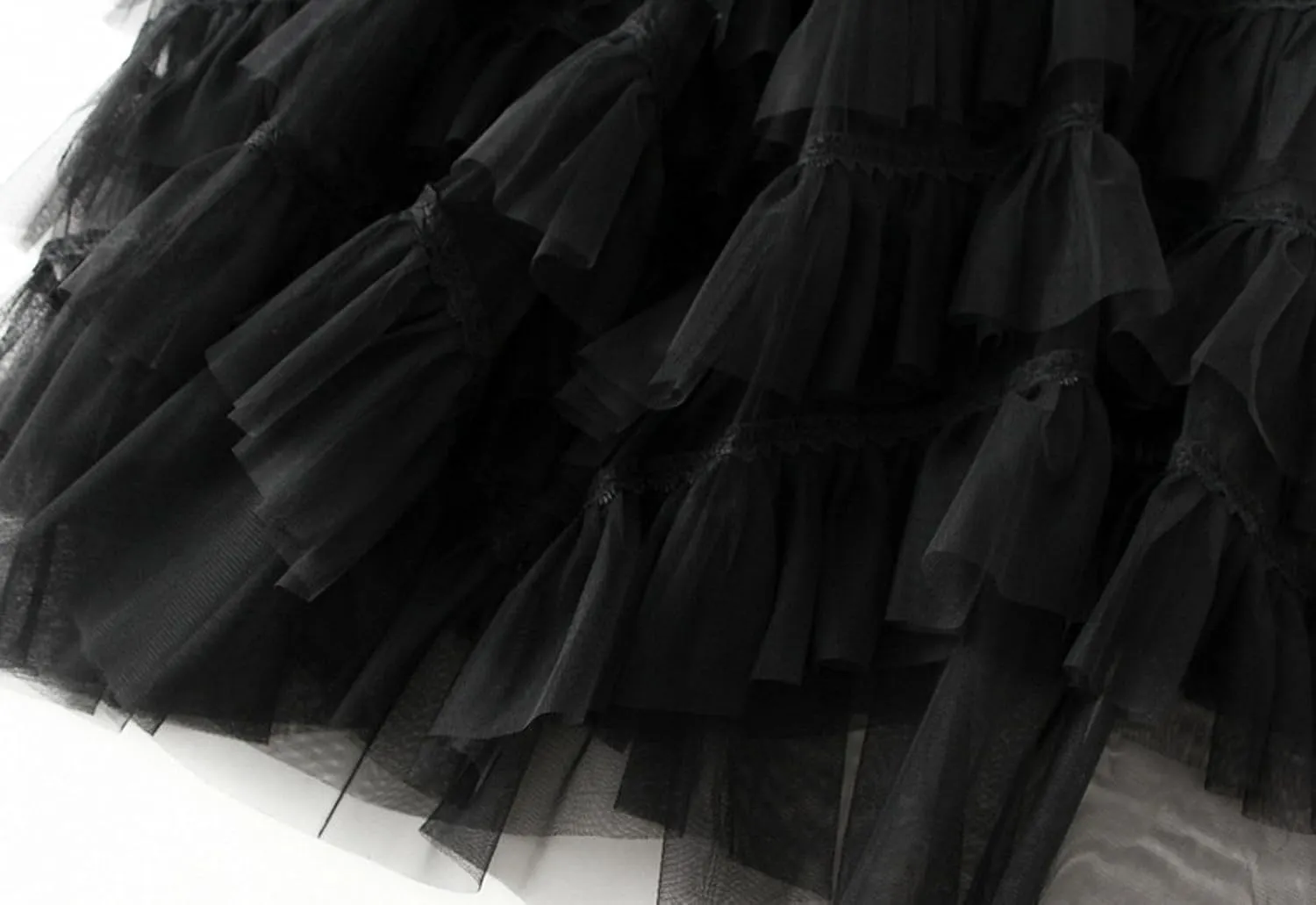 Womens Tutu Tulle Skirts Elastic High Waist Ruffles Skirt A-line Flowy Midi Tiered Skirt Summer Pleated Dance Skirts