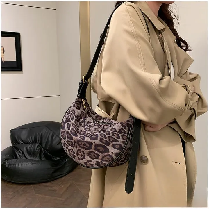 Y2K Retro Leopard Crossbody Bag - Vintage Cheetah Suede Shoulder Purse Adjustable Strap Hobo Bag Fashion Handbag