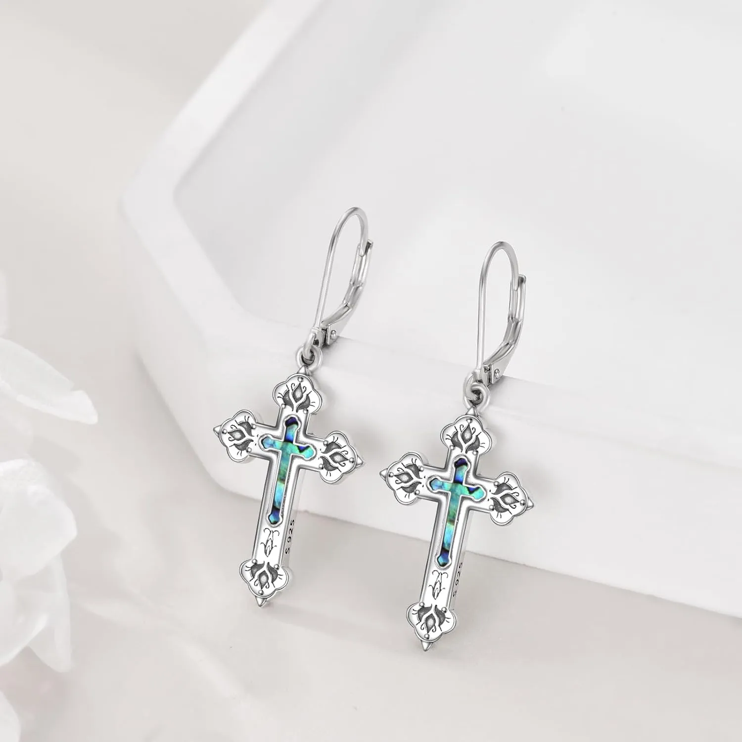 YFN Sterling Silver Celtic Knot Dangle Earrings Good Luck Irish Celtic Knot Leverback Dangles Earrings for Women